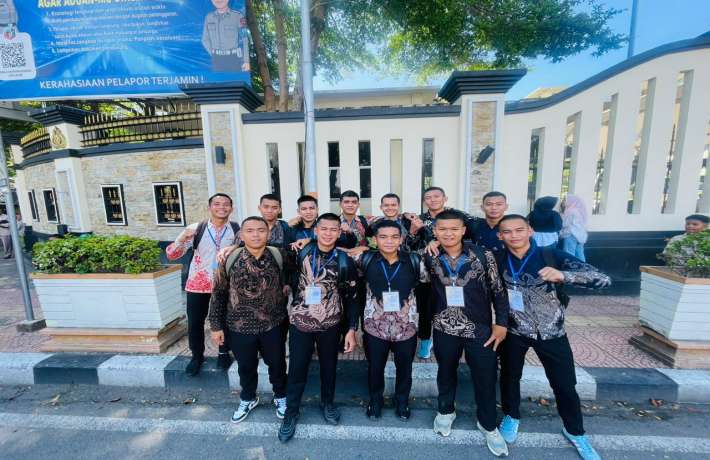 28 Siswa Bimbel Arka Lulus Seleksi Bintara Brimob 2025 2026